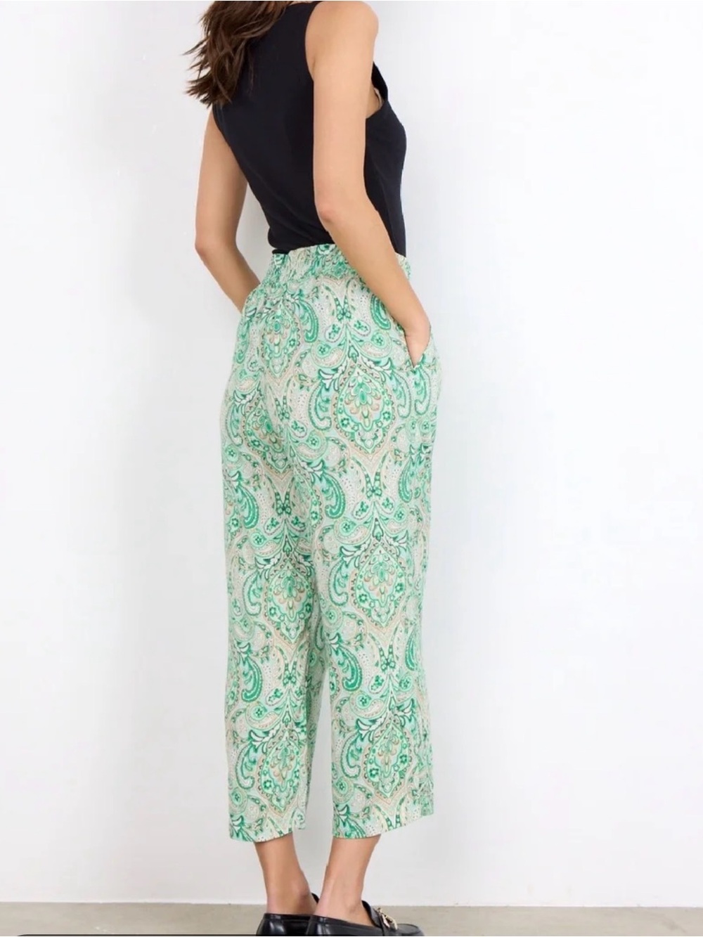 Soyaconcept Paisley Cropped Pants - Picture 2 of 5